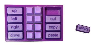 1697477692 Keebin With Kristina Celui avec le macropad a base de