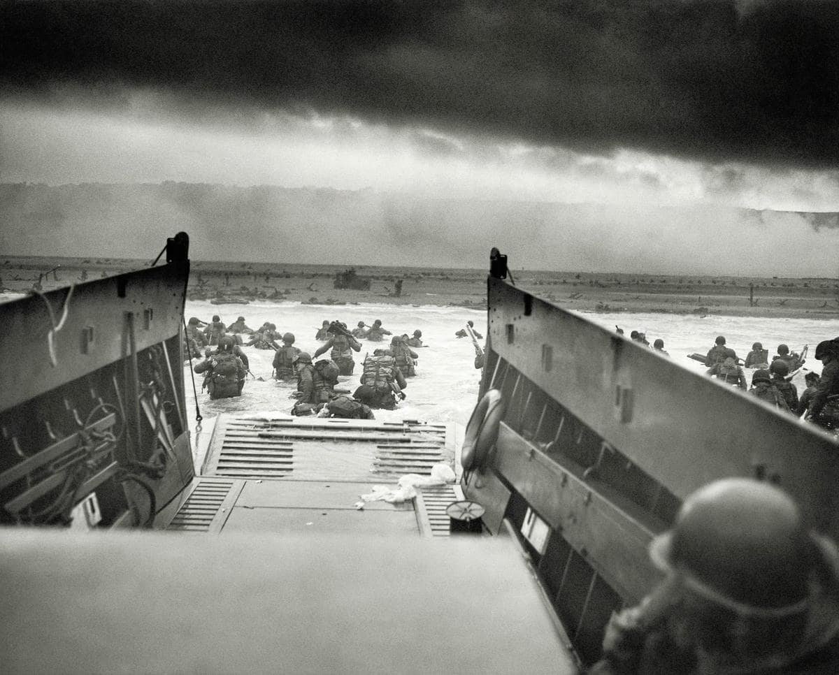 vue depuis un V-Boat vers Normandy Beach pendant l'invasion