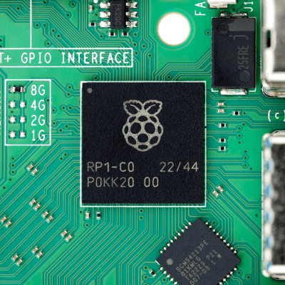 Une puce RP1 sur un Raspberry Pi 5.