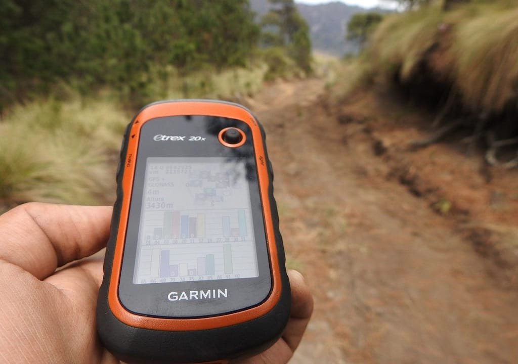 10 raisons d'adopter le geocaching comme nouvelle aventure en plein air