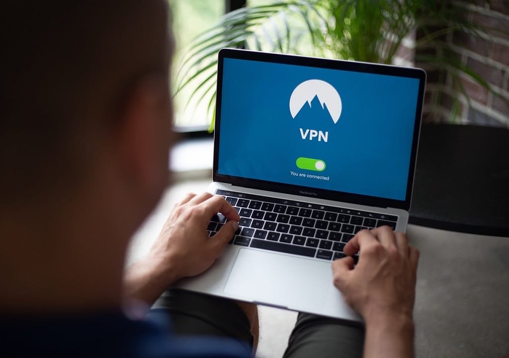 10 raisons d'utiliser un VPN pour protéger votre vie privée en ligne