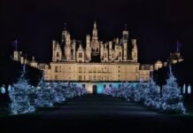 10 raisons de visiter un château décoré pour Noël.jpg